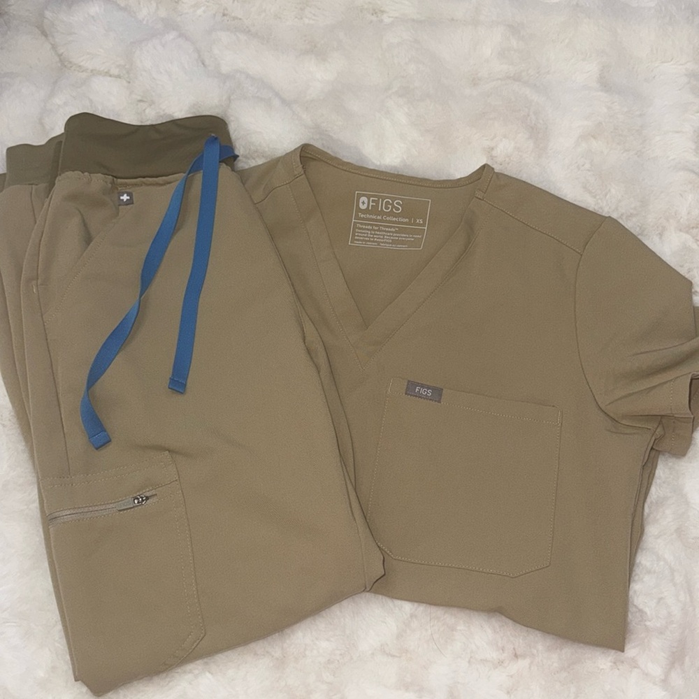 Figs Scrubs